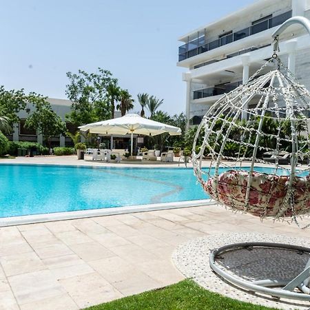 דירת גן פונה לבריכה - Pool Garden View Eilat Apartman Kültér fotó