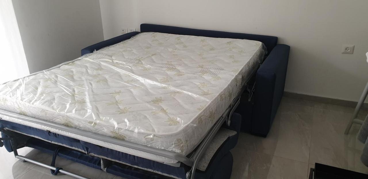 דירת גן פונה לבריכה - Pool Garden View Eilat Apartman Kültér fotó