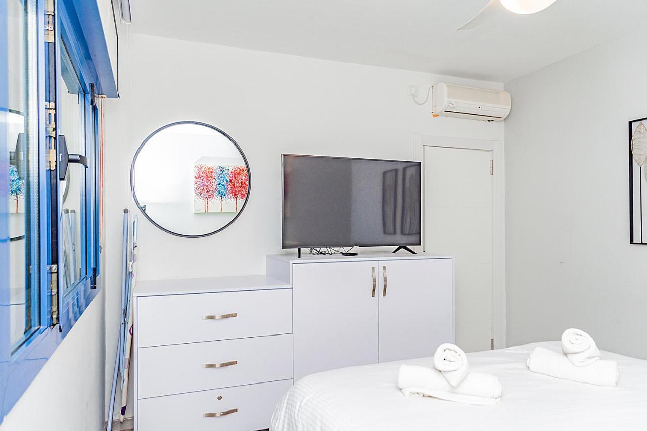דירת גן פונה לבריכה - Pool Garden View Eilat Apartman Kültér fotó