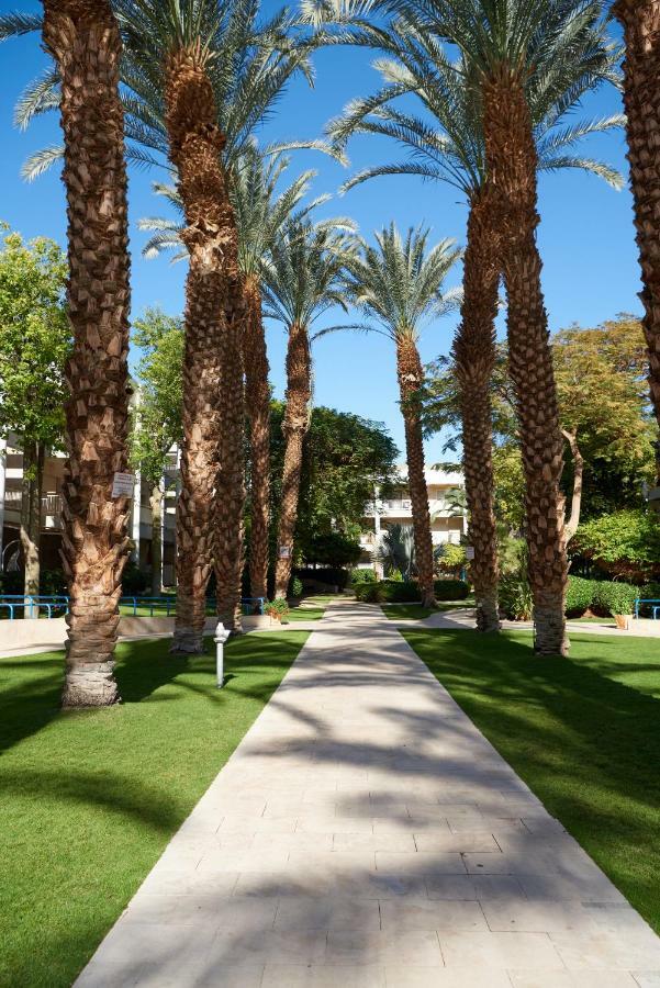 דירת גן פונה לבריכה - Pool Garden View Eilat Apartman Kültér fotó